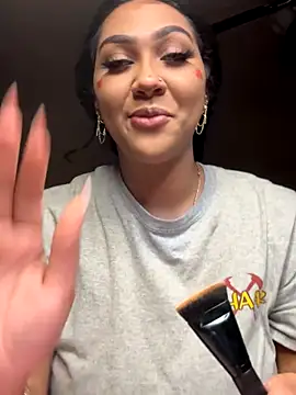 Snapshot of Lickplayofficial chatting on October 1, 2025, 2:06 am Lickplayofficial online show from October 1, 2025, 2:06 am