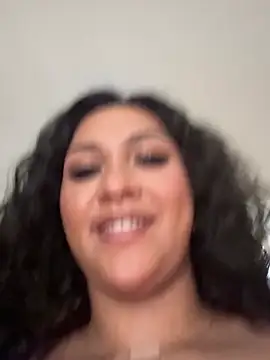 Lickplayofficial online show from April 11, 2026, 7:40 pm