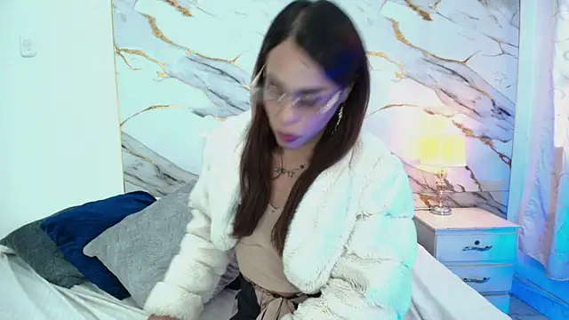 pretty ariiel online show from March 11, 2026, 2:56 pm