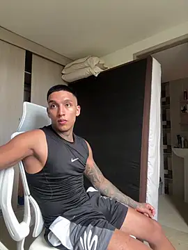 sendfer online show from October 9, 2025, 8:29 pm