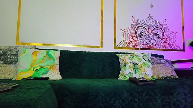 PandoraVolkov online show from April 22, 2026, 7:55 am