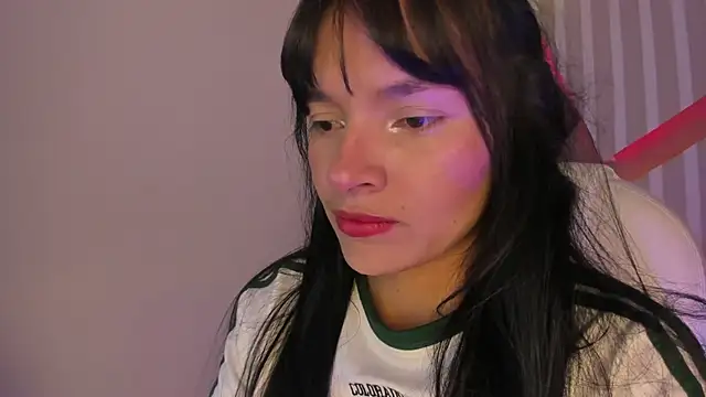  shantal smith online show from May 25, 2026, 2:06 am