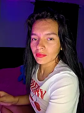 Snapshot of _shantal_smith chatting on July 1, 2026, 4:58 am shantal smith online show from July 1, 2026, 4:58 am