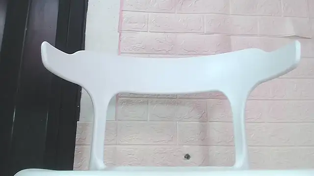 Naughty Little7 online show from February 2, 2025, 1:52 pm