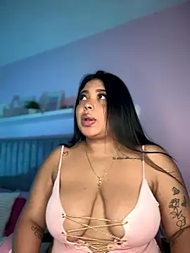 Emily cooper20 online show from November 1, 2025, 11:18 pm