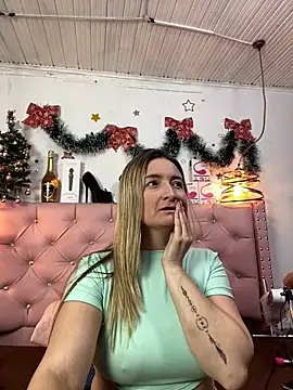antonella87 online show from December 14, 2024, 12:55 am