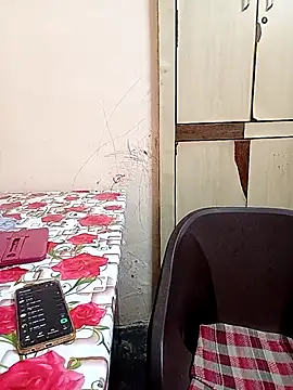 reemacouple007 online show from September 23, 2025, 7:33 am