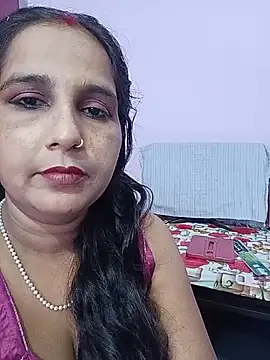 Snapshot of reemacouple007 chatting on July 9, 2026, 6:56 pm reemacouple007 online show from July 9, 2026, 6:56 pm