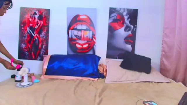 lexy thomsom online show from March 21, 2026, 6:07 am