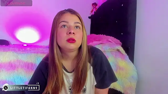 little tifanny82 online show from September 10, 2025, 1:00 pm