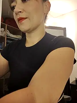 tata laima   online show from September 24, 2025, 12:41 pm