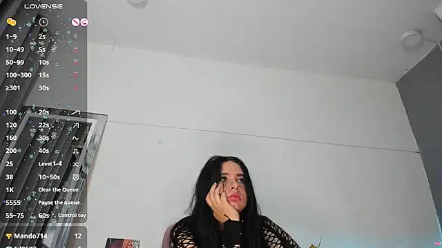 Snapshot of liily_moore chatting on December 8, 2024, 9:57 am liily moore online show from December 8, 2024, 9:57 am
