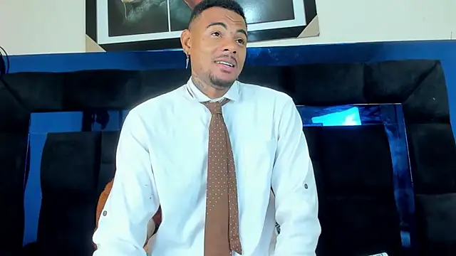 Snapshot of TysonWalkers chatting on October 15, 2025, 4:40 pm TysonWalkers online show from October 15, 2025, 4:40 pm