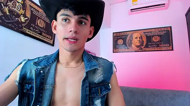 EstebanPerez  online show from January 7, 2025, 12:20 pm