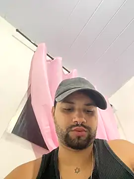 Snapshot of EuuupravcS2 chatting on September 27, 2025, 4:06 am EuuupravcS2 online show from September 27, 2025, 4:06 am