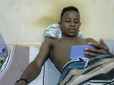 swthairydic online show from December 20, 2025, 2:13 pm