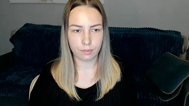 Mia shy1 online show from January 24, 2025, 1:57 pm