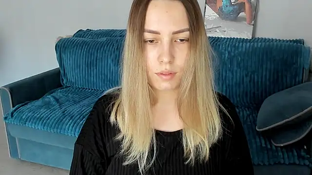 Mia shy1 online show from January 29, 2025, 10:16 am