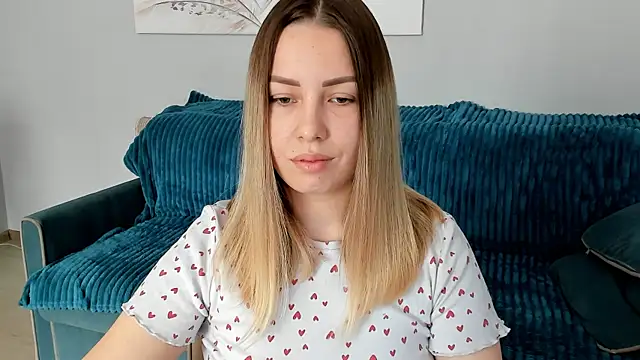 Mia shy1 online show from February 5, 2025, 6:56 am