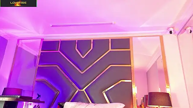 Snapshot of Scarlettt_Ass chatting on February 8, 2026, 3:59 pm Scarlettt Ass online show from February 8, 2026, 3:59 pm