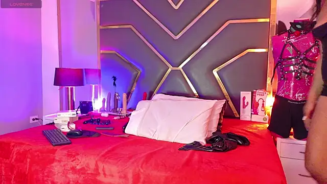 Snapshot of Scarlettt_Ass chatting on February 22, 2026, 12:04 pm Scarlettt Ass online show from February 22, 2026, 12:04 pm