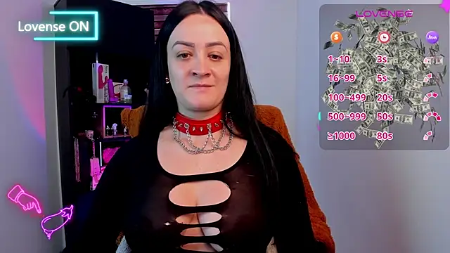 sara goodgirl13 online show from March 13, 2026, 1:51 pm