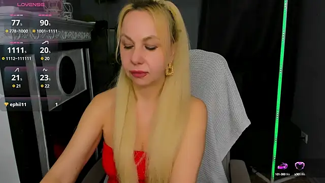 Snapshot of Anny_Jey_ chatting on March 5, 2025, 4:34 am Anny Jey online show from March 5, 2025, 4:34 am