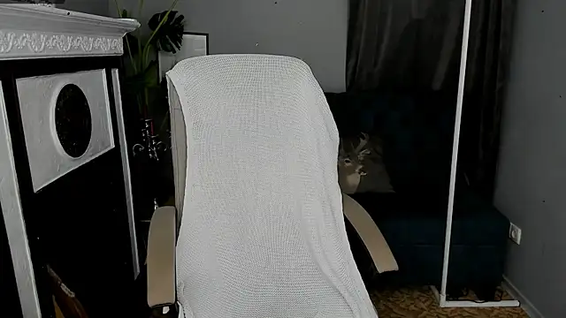 Snapshot of Anny_Jey_ chatting on March 19, 2025, 4:03 am Anny Jey online show from March 19, 2025, 4:03 am