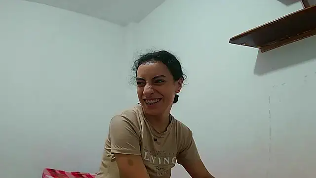 stephybrowm7 online show from March 19, 2025, 5:39 pm