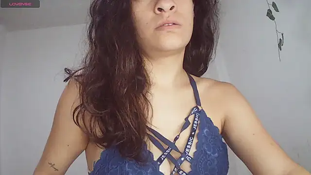 stephybrowm7 online show from October 18, 2025, 2:18 pm