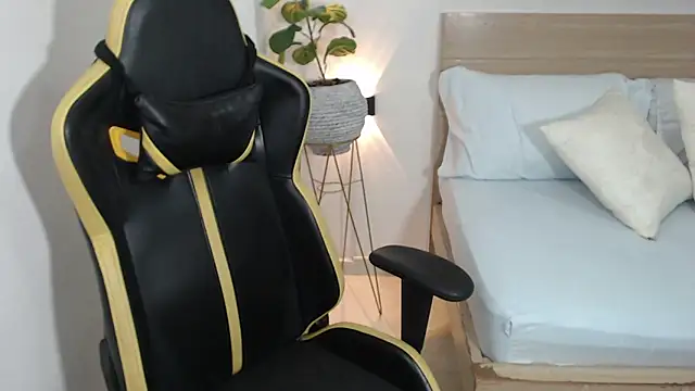 enma30  online show from January 3, 2025, 7:50 pm