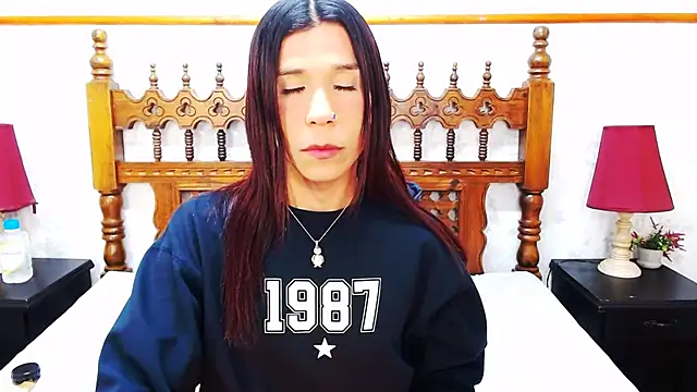 SaraSofia44 online show from January 12, 2025, 8:25 am