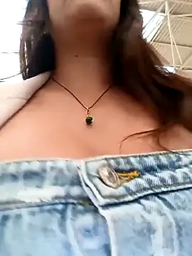 Lena-32 online show from February 10, 2026, 10:47 pm