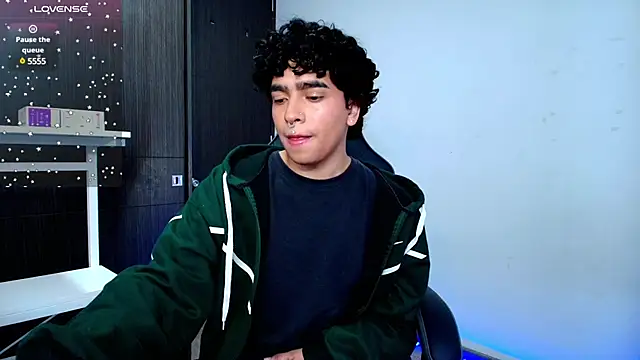 Snapshot of _nickconnor01 chatting on January 25, 2025, 9:14 pm nickconnor01 online show from January 25, 2025, 9:14 pm