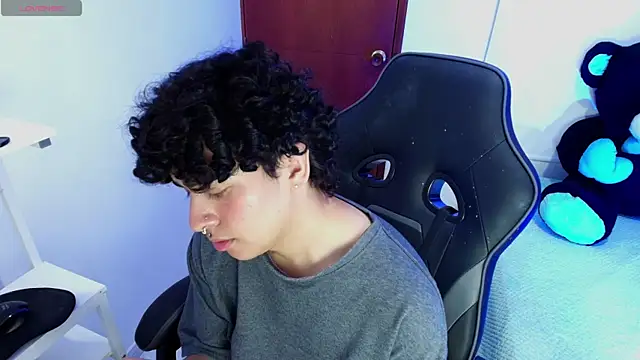 Snapshot of _nickconnor01 chatting on March 22, 2025, 8:37 pm nickconnor01 online show from March 22, 2025, 8:37 pm