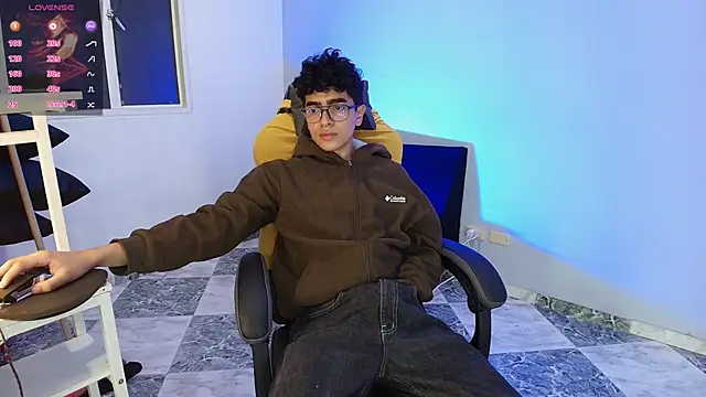 Snapshot of _nickconnor01 chatting on September 19, 2025, 4:58 am nickconnor01 online show from September 19, 2025, 4:58 am