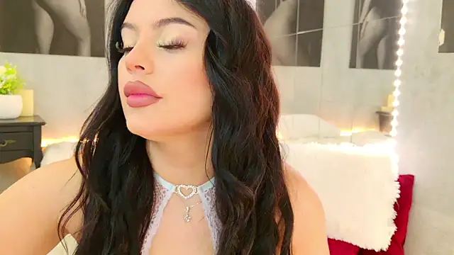 celia chanel online show from March 2, 2026, 6:03 am