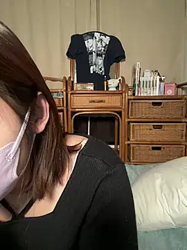 Megu Melon online show from March 24, 2026, 2:00 pm