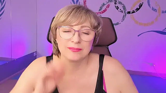 sugar vivien online show from December 21, 2024, 3:20 pm