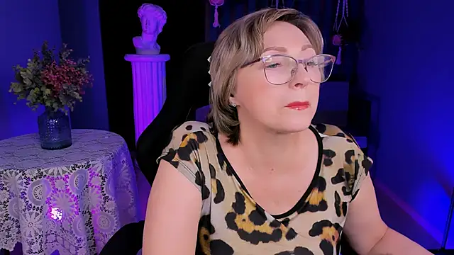 sugar vivien online show from January 15, 2025, 3:18 pm