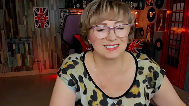 sugar vivien online show from November 4, 2025, 2:27 pm