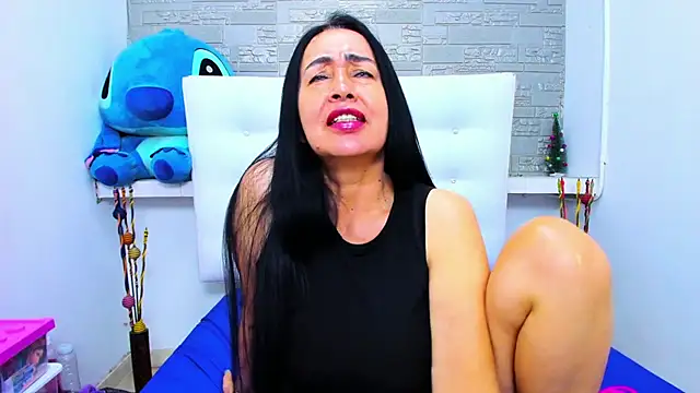 HorniestMilf online show from October 5, 2025, 3:54 pm