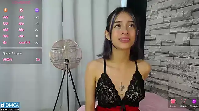 BellaOdisea online show from March 8, 2025, 4:50 pm