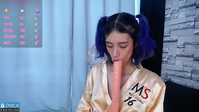 BellaOdisea online show from March 12, 2025, 9:13 pm