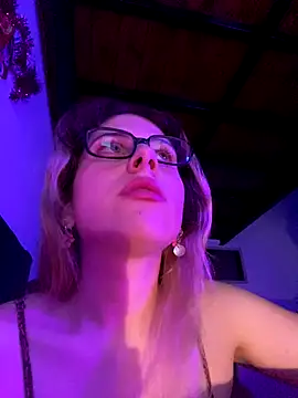 FlorBich online show from December 22, 2025, 7:49 am