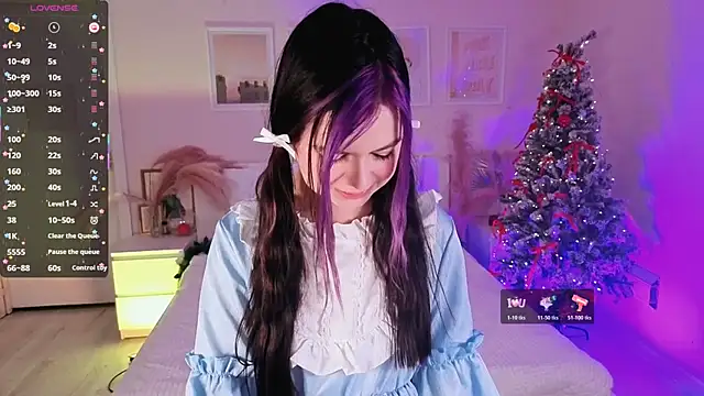 Lil Amelie online show from December 14, 2025, 7:47 am