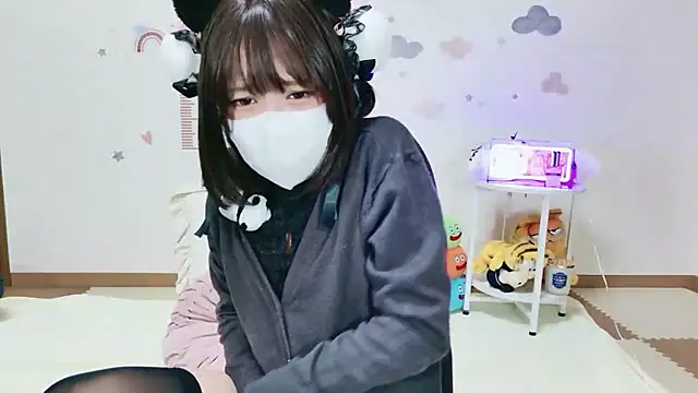  Iroha 99 online show from April 19, 2026, 2:27 pm