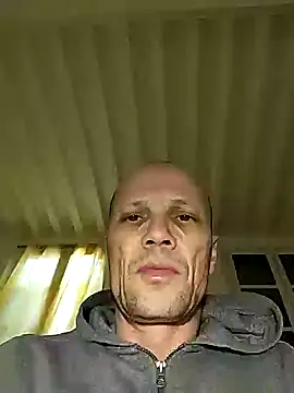 wedge75 online show from October 12, 2025, 8:46 am