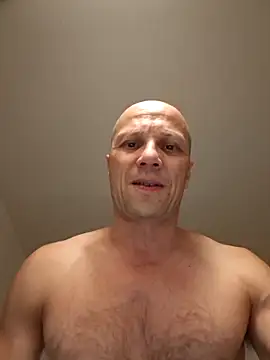 wedge75 online show from April 14, 2026, 5:30 pm