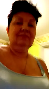 FantasyMichelle online show from December 31, 2024, 5:11 am